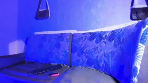 Snapshot of sophia_horny19 chatting on April 2026 08:28:02 AM sophia_horny19 online show from April 2026 08:28:02 AM