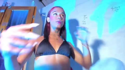 Snapshot of sophia_horny19 chatting on May 2026 04:30:01 AM sophia_horny19 online show from May 2026 04:30:01 AM