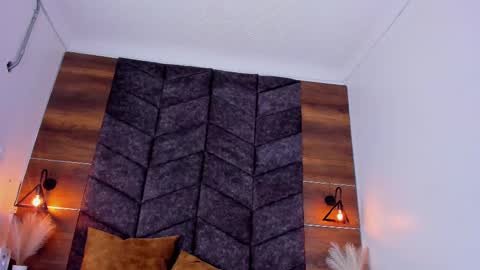 Snapshot of sophia_hoyos_ chatting on February 2025 07:03:01 AM Sophi online show from February 2025 07:03:01 AM