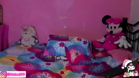 sophia_milano online show from December 2024 01:43:02 PM