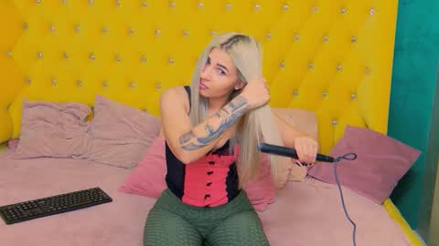 Snapshot of sophia_smith4146 chatting on November 2025 08:46:02 AM sophia smith4146 online show from November 2025 08:46:02 AM