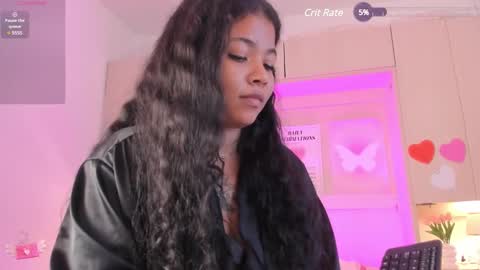  S O P H I A  online show from March 2025 06:00:02 PM