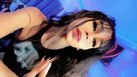 Snapshot of sophia_velarie chatting on April 2026 07:01:01 AM Sophia Velarie online show from April 2026 07:01:01 AM