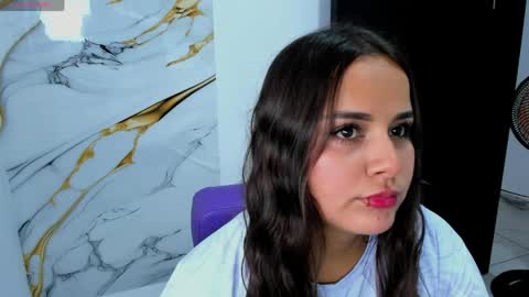 Snapshot of sophia_vivass chatting on April 2026 06:06:02 PM sophia_vivass online show from April 2026 06:06:02 PM