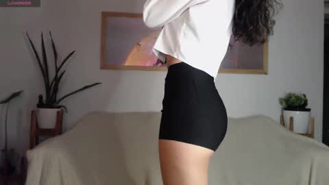 Snapshot of sophia_whispers chatting on January 2026 02:59:01 AM Sophia online show from January 2026 02:59:01 AM