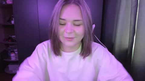 Sophia online show from December 2025 05:58:02 AM