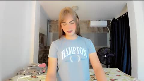 Snapshot of sophiaa9 chatting on November 2025 03:29:02 AM sophia online show from November 2025 03:29:02 AM