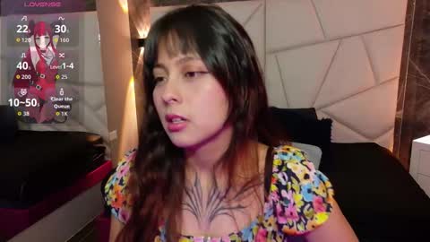 Snapshot of sophiaa_7 chatting on October 2025 11:45:02 AM Sophi online show from October 2025 11:45:02 AM