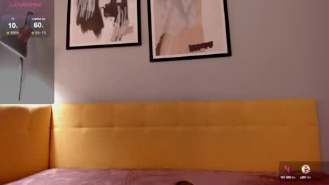 Snapshot of sophiaa_sensual chatting on January 2025 01:39:02 AM Sophia online show from January 2025 01:39:02 AM