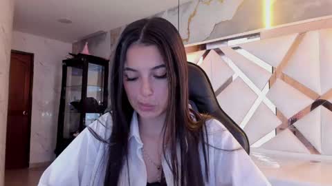 Snapshot of sophiadoll_tf chatting on April 2026 09:15:02 PM sophiadoll_tf online show from April 2026 09:15:02 PM