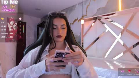 Snapshot of sophiadoll_tf chatting on April 2026 07:26:01 PM sophiadoll_tf online show from April 2026 07:26:01 PM