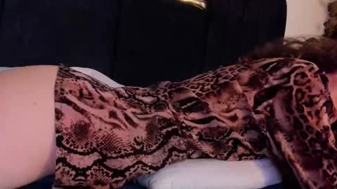 sophiamiller6 online show from April 2026 05:06:01 PM