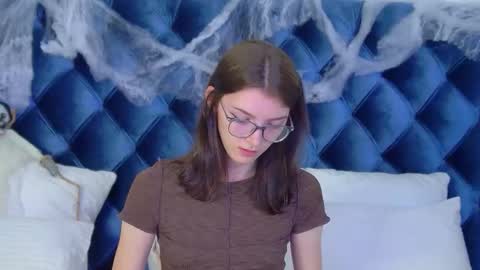 Snapshot of sophiaprove chatting on October 2025 04:18:02 AM SophiaProve online show from October 2025 04:18:02 AM