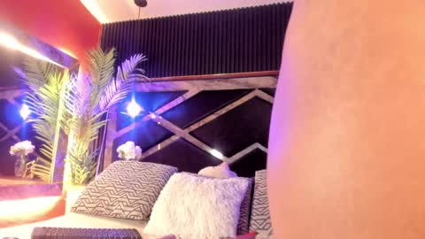 SophiaSmiths online show from February 2025 08:31:01 PM