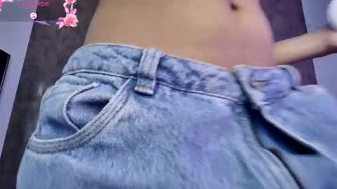 Sophia online show from October 2025 12:17:01 PM