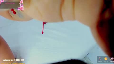 Sophia  online show from October 2025 07:03:01 PM