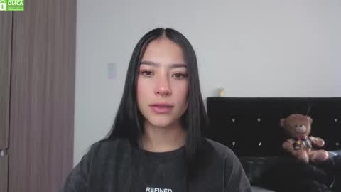 Snapshot of sophie_bbs chatting on September 2025 02:10:01 PM Sophie online show from September 2025 02:10:01 PM