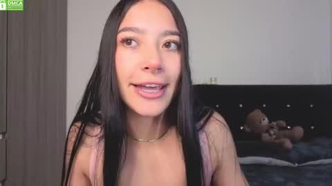 Snapshot of sophie_bbs chatting on October 2025 02:14:02 PM Sophie online show from October 2025 02:14:02 PM