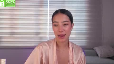 Snapshot of sophie_bbs chatting on October 2025 02:05:01 PM Sophie online show from October 2025 02:05:01 PM