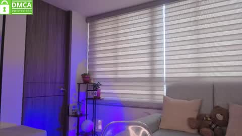 Snapshot of sophie_bbs chatting on January 2026 02:32:01 PM Sophie online show from January 2026 02:32:01 PM