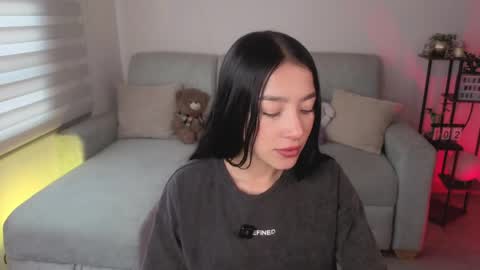 Snapshot of sophie_bbs chatting on April 2026 02:58:01 PM Sophie online show from April 2026 02:58:01 PM