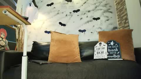 Sophie online show from October 2025 11:53:02 AM