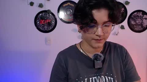 Snapshot of sophie_ross1 chatting on October 2025 12:44:02 AM sophie_ross1 online show from October 2025 12:44:02 AM