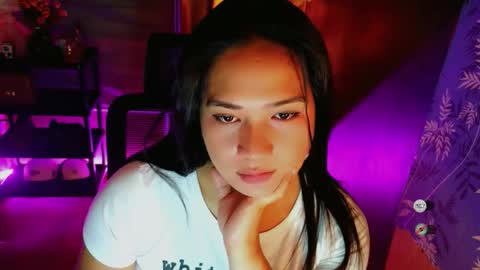 Sophie online show from April 2026 08:44:01 PM