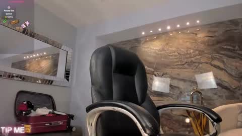 Snapshot of sophiebarnett_ chatting on November 2025 12:27:01 AM Sophie online show from November 2025 12:27:01 AM