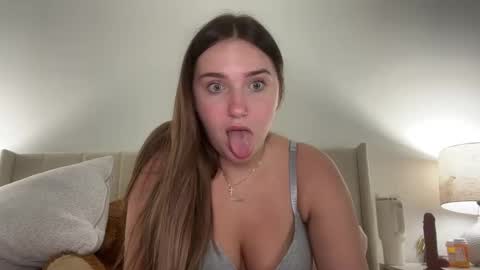 Snapshot of sophieblakexo chatting on January 2026 12:13:01 AM Sophie online show from January 2026 12:13:01 AM