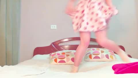 Snapshot of sophiechan69 chatting on January 2025 02:41:01 PM ShopieChan69 online show from January 2025 02:41:01 PM