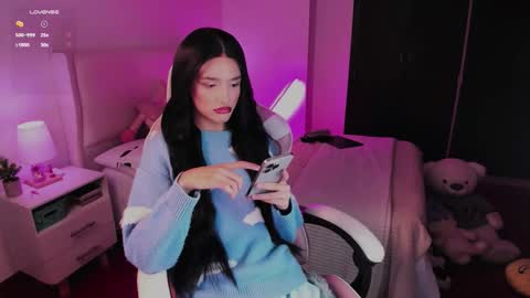 Snapshot of sophiecornett chatting on October 2025 12:33:02 AM    online show from October 2025 12:33:02 AM