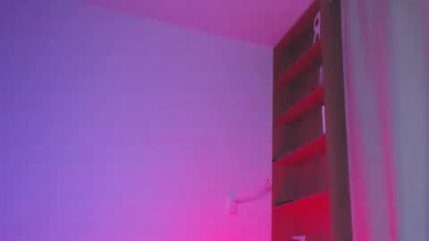 Snapshot of sophiediamond_x chatting on November 2025 05:28:02 PM sophiediamond_x online show from November 2025 05:28:02 PM