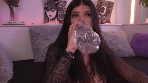 Sophiee  online show from June 2026 07:26:02 PM