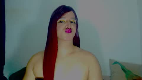 Snapshot of sophiehillsxo chatting on October 2025 05:08:01 AM sophiehillsxo online show from October 2025 05:08:01 AM