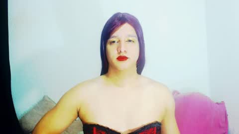 sophiehillsxo online show from April 2026 03:40:02 AM