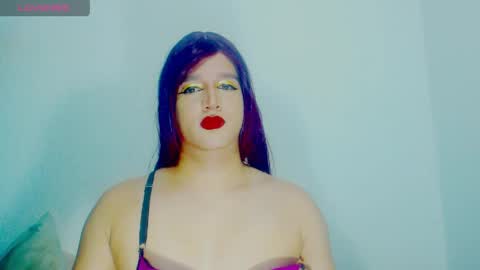 Snapshot of sophiehillsxo chatting on May 2026 03:23:02 AM sophiehillsxo online show from May 2026 03:23:02 AM
