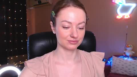 Snapshot of sophieleroux chatting on March 2026 12:21:01 PM sophieleroux online show from March 2026 12:21:01 PM