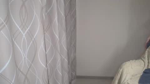 Snapshot of sophiemisss chatting on December 2025 10:42:01 AM Sophiemisss online show from December 2025 10:42:01 AM