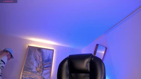 Snapshot of sophiepalmerx chatting on November 2025 10:37:02 AM Sophie Palmer online show from November 2025 10:37:02 AM