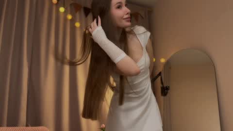 Sophie  Next stream  3 online show from December 2024 05:53:02 PM