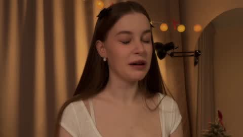 Sophie  Next stream  3 online show from December 2024 05:10:01 PM