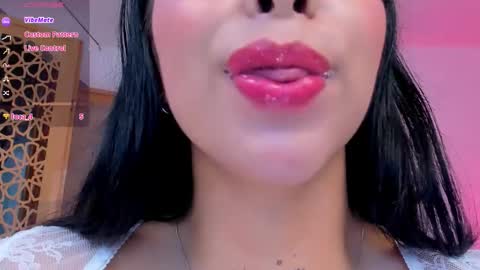 sophierooy online show from October 2025 08:18:01 PM