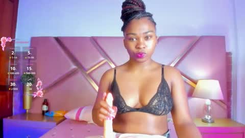 Sophie online show from September 2025 12:17:02 PM