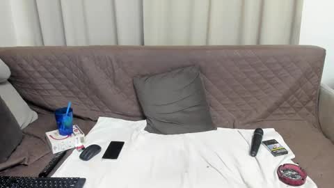 Snapshot of sophiestique chatting on February 2025 04:33:01 AM Sofia online show from February 2025 04:33:01 AM