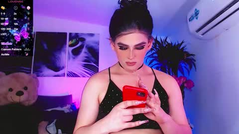 Sophie Sweet online show from December 2025 01:54:01 AM