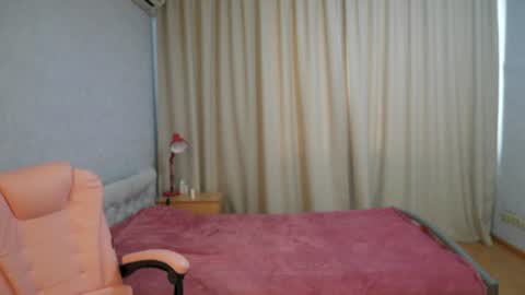 Sophi online show from June 2026 02:10:02 PM