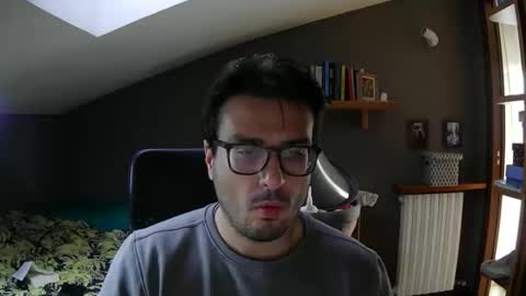 Snapshot of soulground77 chatting on October 2025 02:51:02 PM Lucag88 online show from October 2025 02:51:02 PM