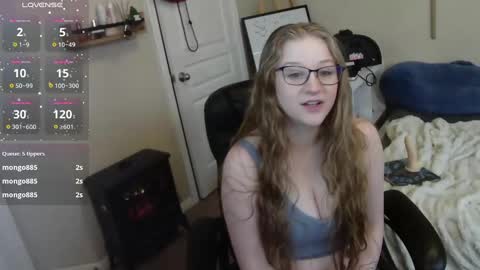 Snapshot of southerbunny chatting on December 2024 04:49:01 PM Bunnydathug online show from December 2024 04:49:01 PM