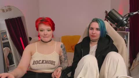 Snapshot of sova_energy chatting on March 2026 09:43:01 PM Leah online show from March 2026 09:43:01 PM